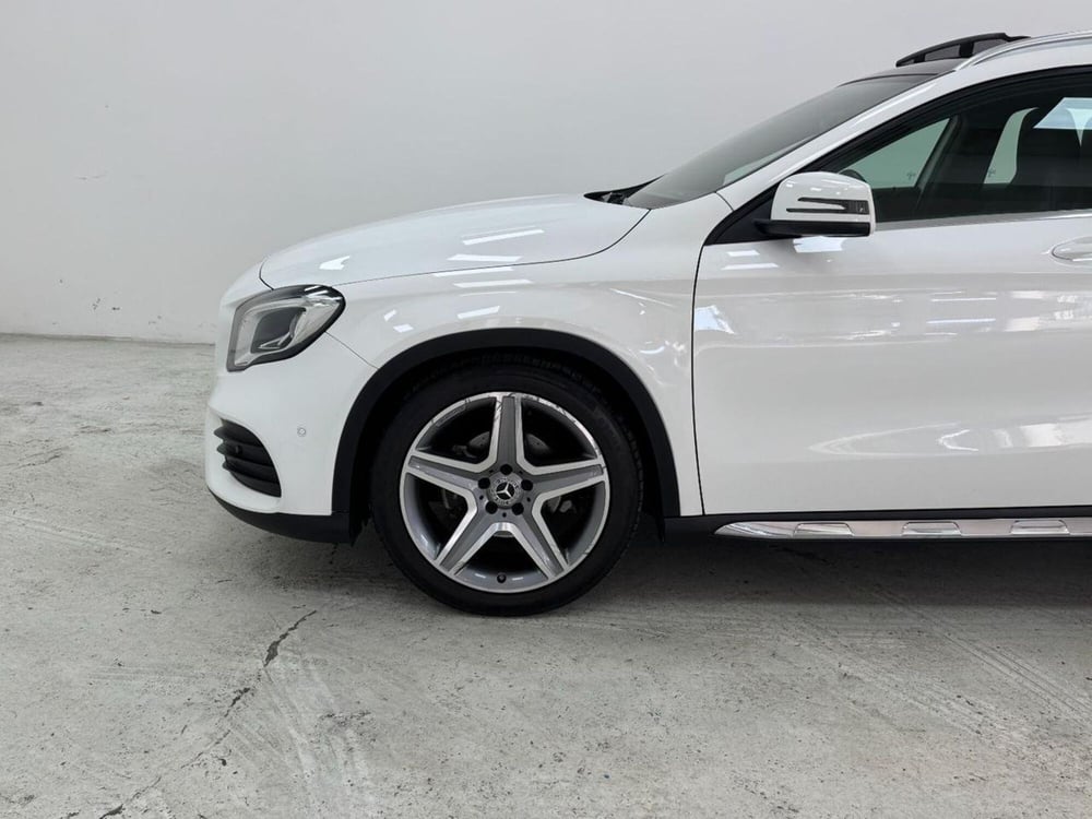 Mercedes-Benz GLA SUV usata a Como (9)