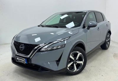 Nissan Qashqai 1.3 DIG-T 140 CV N-Connecta  del 2023 usata a Lurate Caccivio