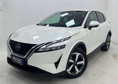 Nissan Qashqai 1.3 DIG-T 140 CV N-Connecta  del 2023 usata a Lurate Caccivio