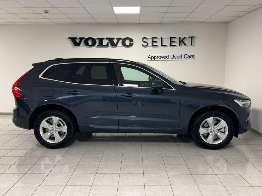 Volvo XC60 nuova a Como (10)