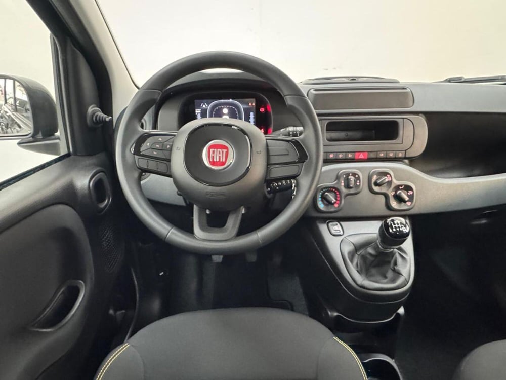 Fiat Panda Cross nuova a Como (12)