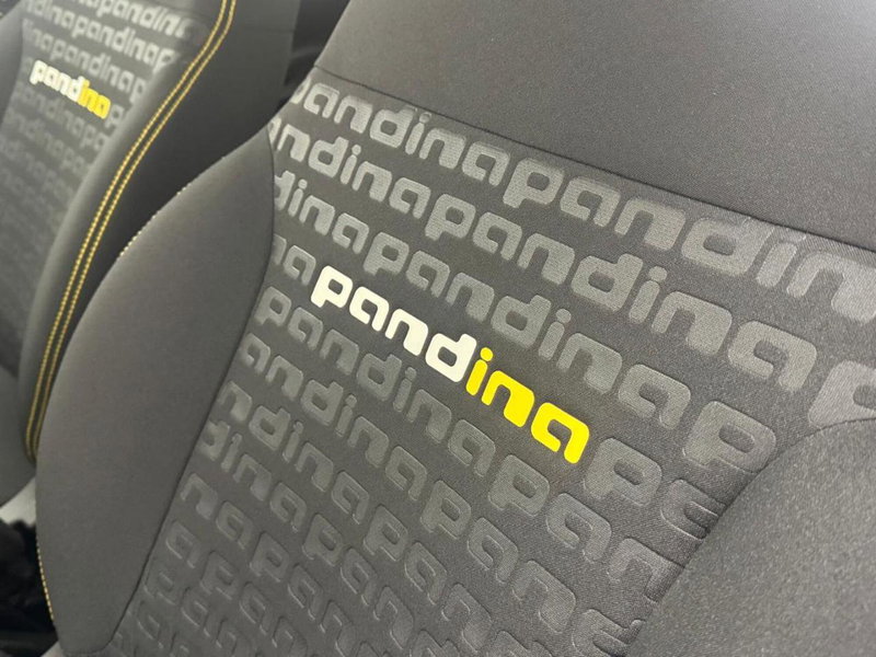 Fiat Panda Cross nuova a Como (17)