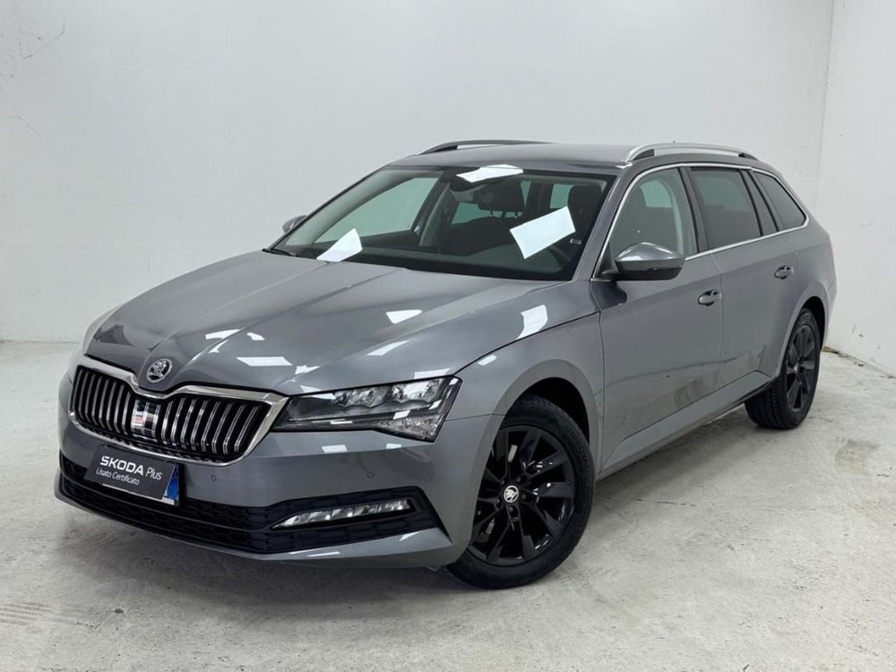 Skoda Superb Station Wagon usata a Como