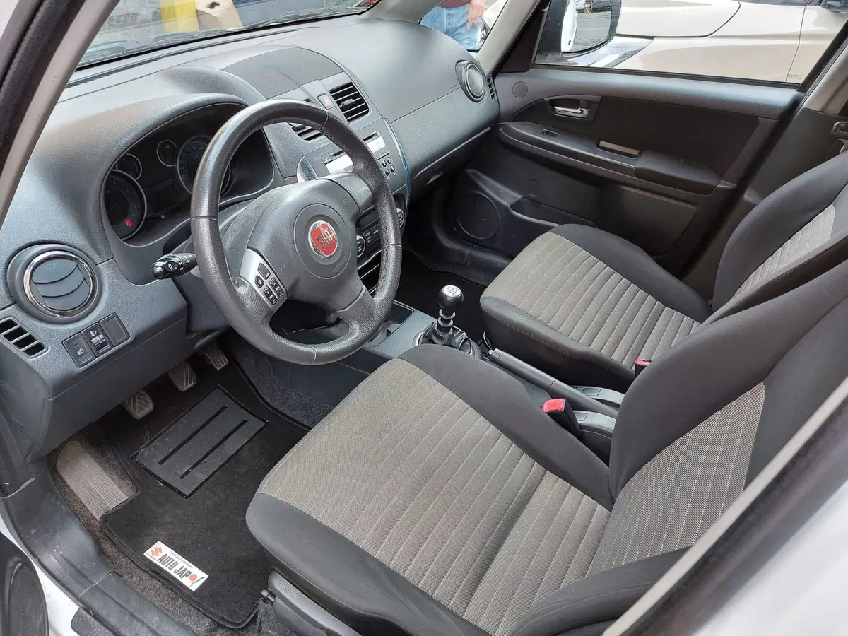 Fiat Sedici usata a Imperia (3)