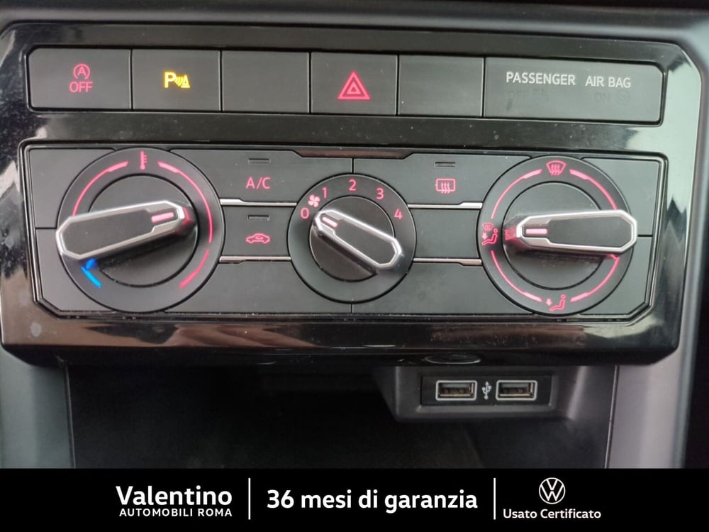 Volkswagen T-Cross usata a Roma (16)