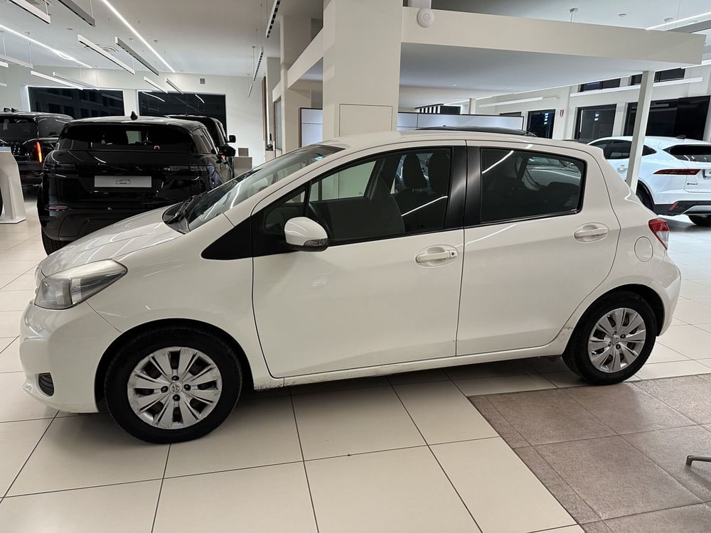 Toyota Yaris usata a Latina (5)