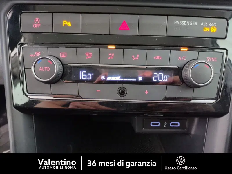 Volkswagen T-Cross usata a Roma (18)