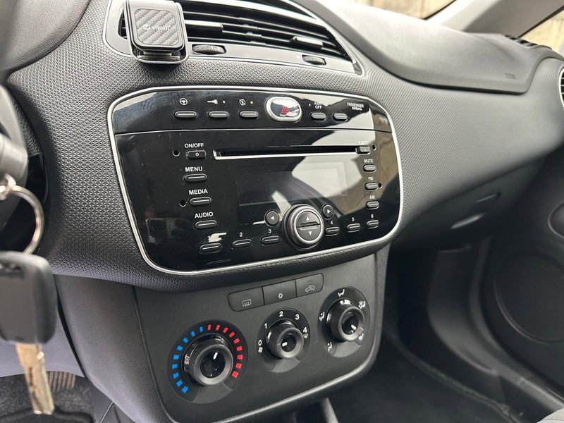 Fiat Punto usata a Monza e Brianza (10)