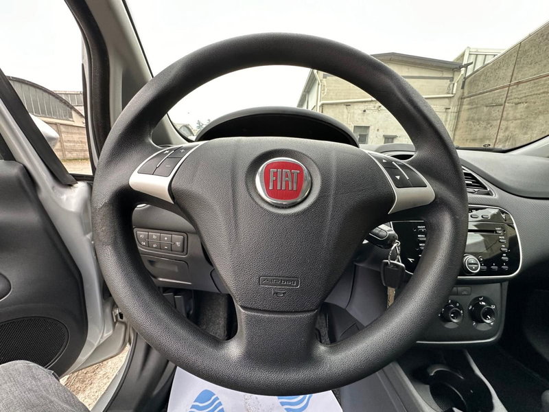 Fiat Punto usata a Monza e Brianza (11)