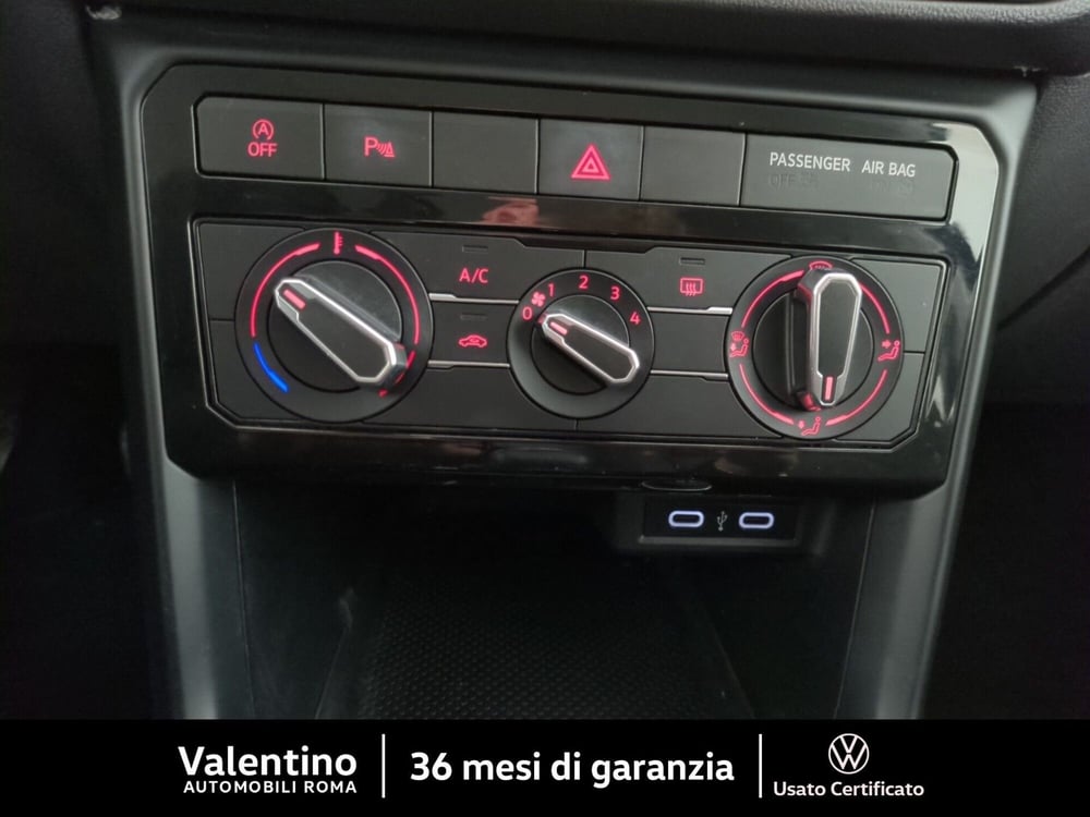 Volkswagen T-Cross usata a Roma (16)