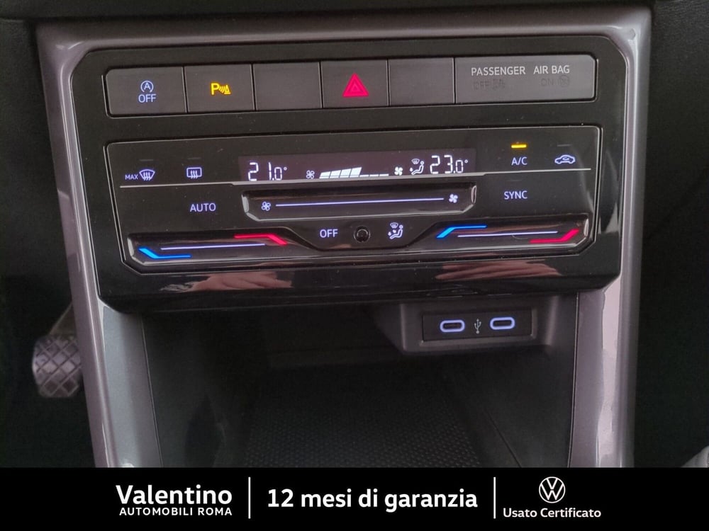 Volkswagen T-Cross usata a Roma (16)