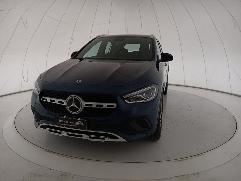 Mercedes-Benz GLA SUV usata a Matera