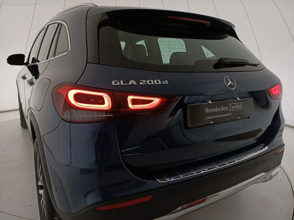 Mercedes-Benz GLA SUV usata a Matera (11)