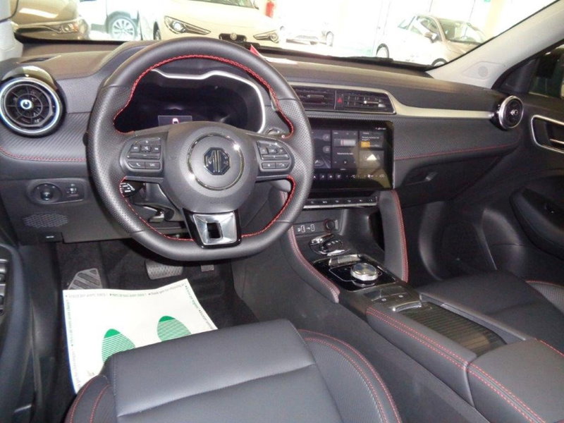 Mg ZS EV nuova a Torino (5)