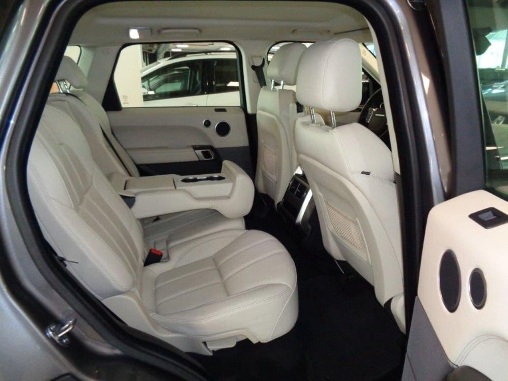Land Rover Range Rover Sport usata a Torino (7)