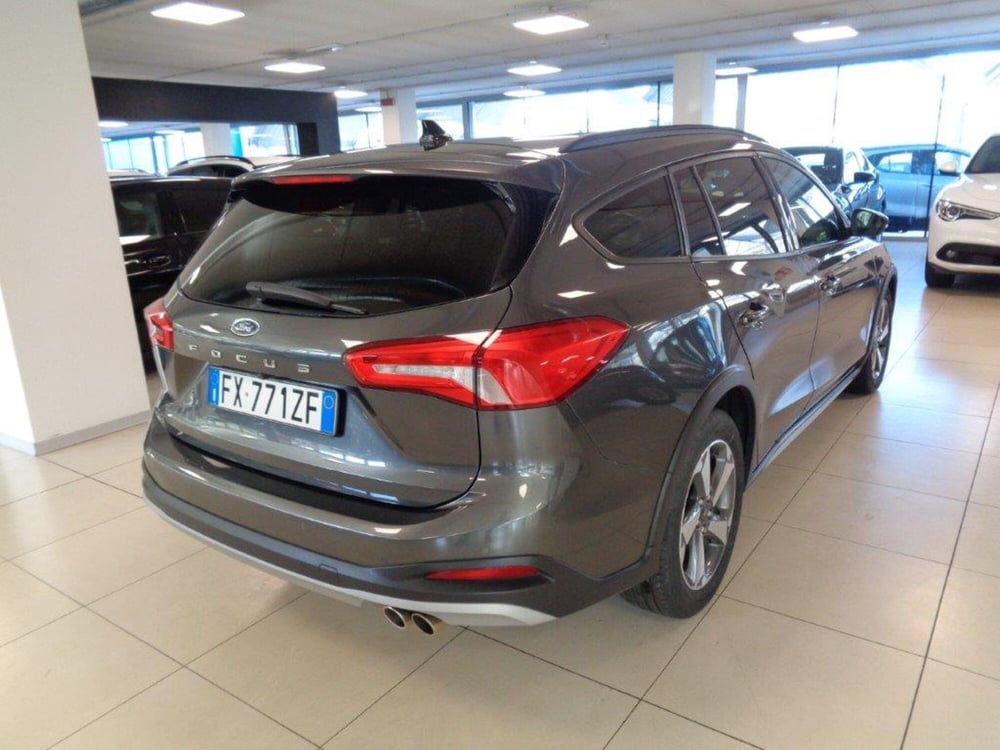 Ford Focus Station Wagon usata a Torino (4)