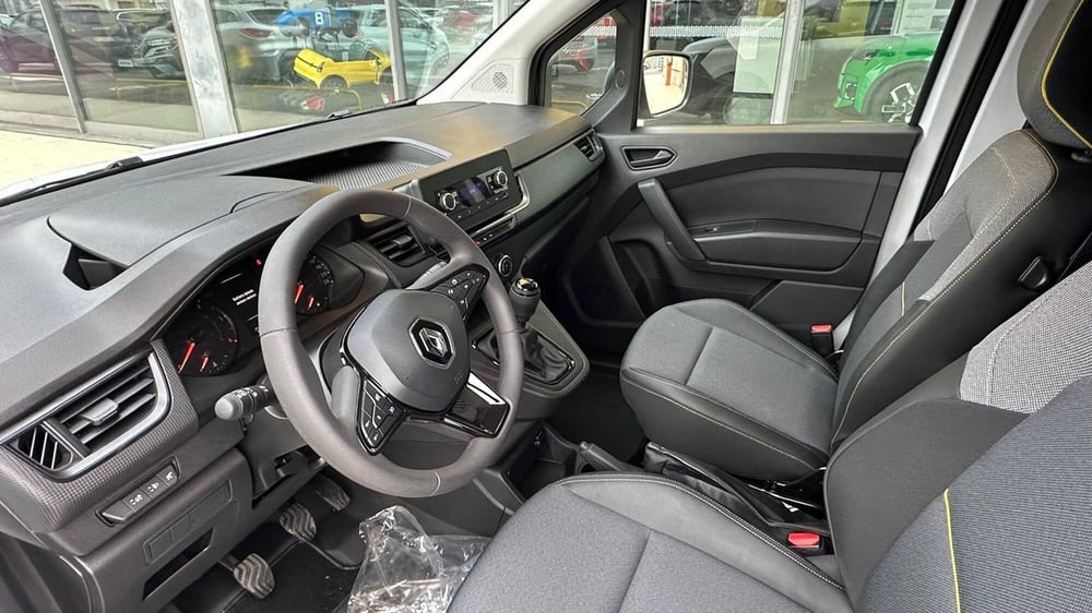 Renault Kangoo Furgone nuova a Parma (5)