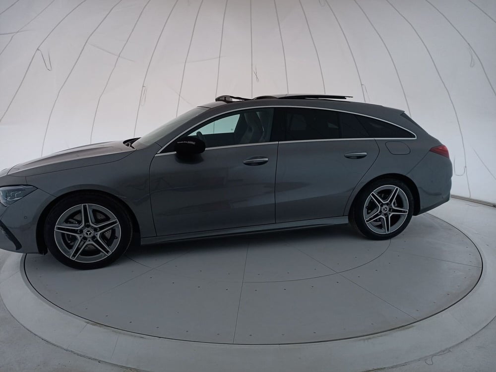 Mercedes-Benz CLA Shooting Brake usata a Foggia (2)