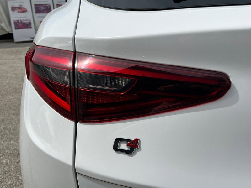 Alfa Romeo Stelvio usata a Teramo (18)