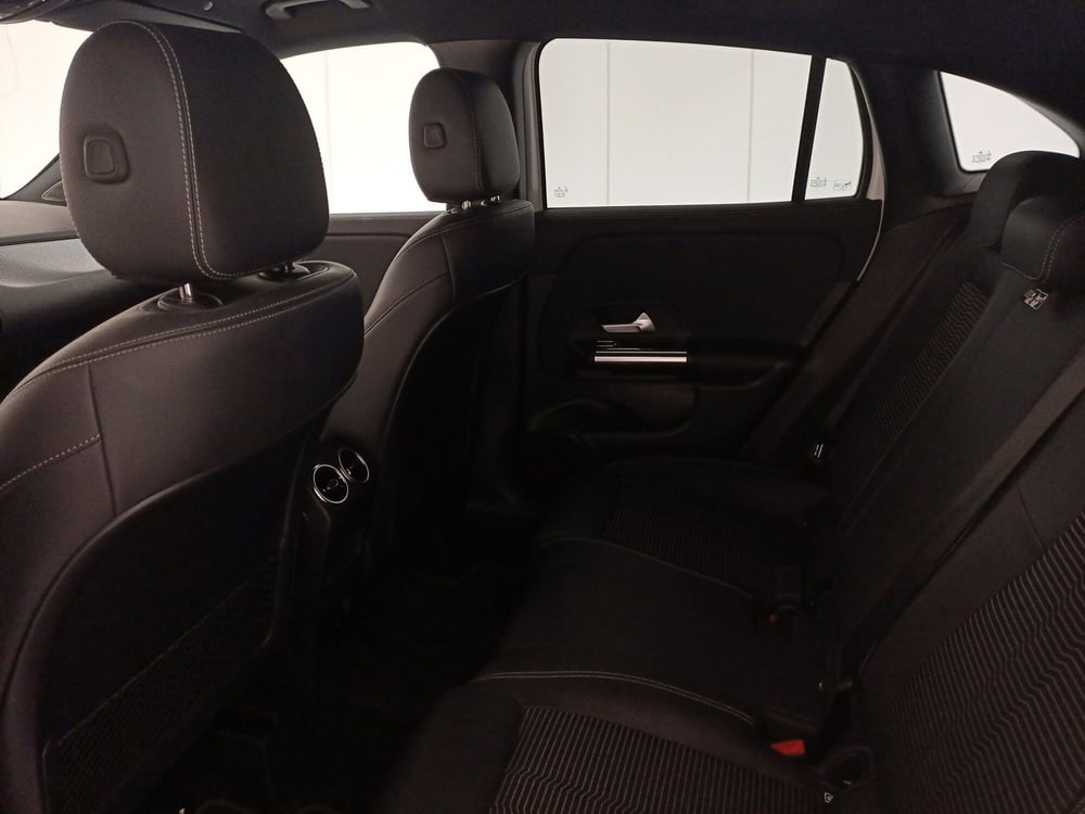 Mercedes-Benz GLA SUV usata a Bari (8)