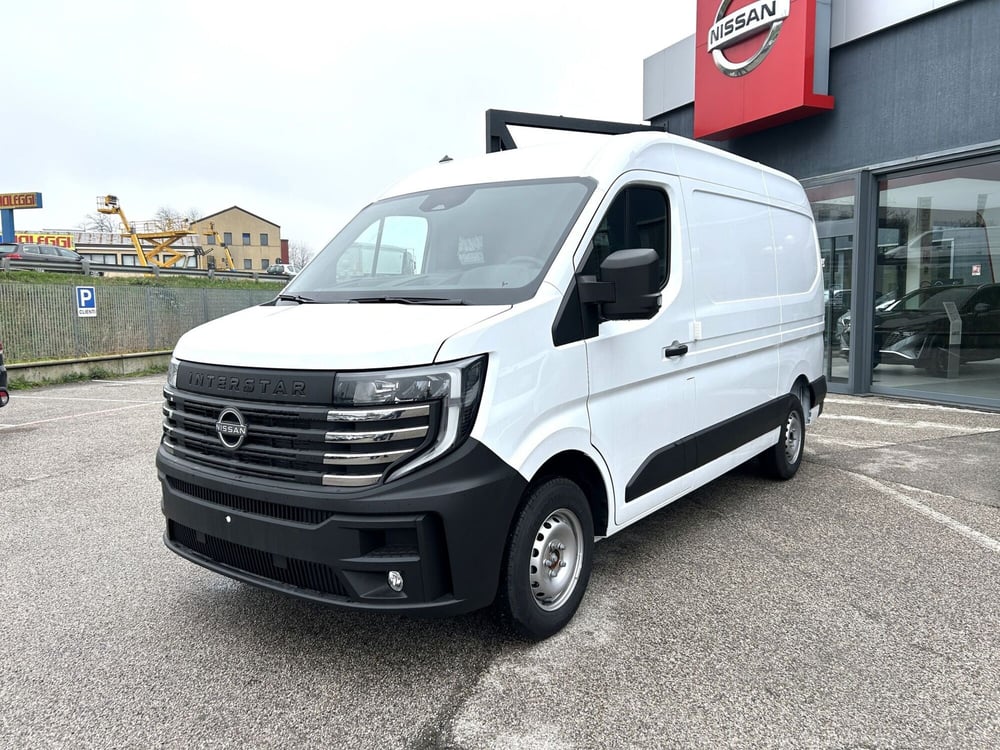 Nissan Interstar Furgone nuova a Ferrara