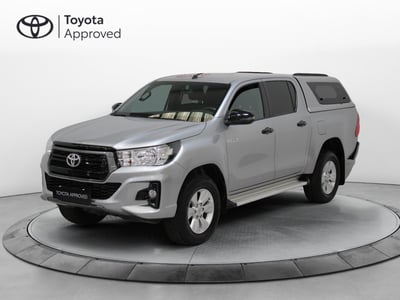 Toyota Hilux 2.D-4D 4WD porte Double Cab Lounge  del 2020 usata a Sesto Fiorentino