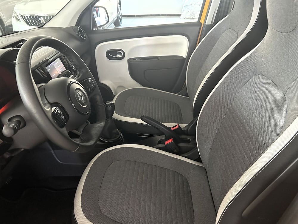 Renault Twingo usata a Ferrara (8)