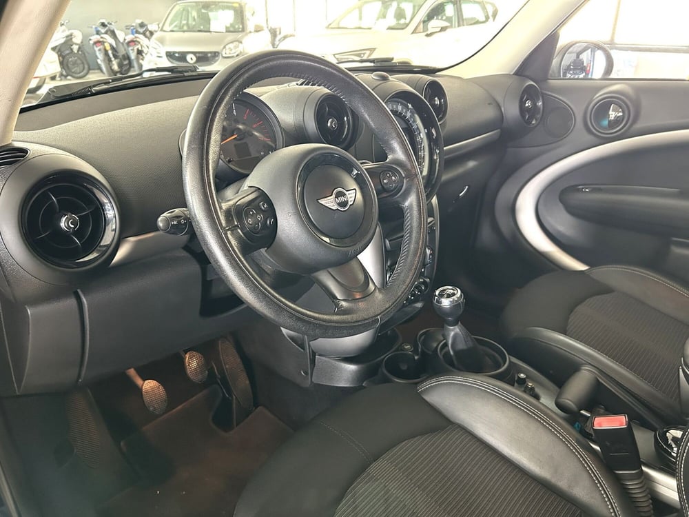 MINI Mini Countryman usata a Ferrara (9)