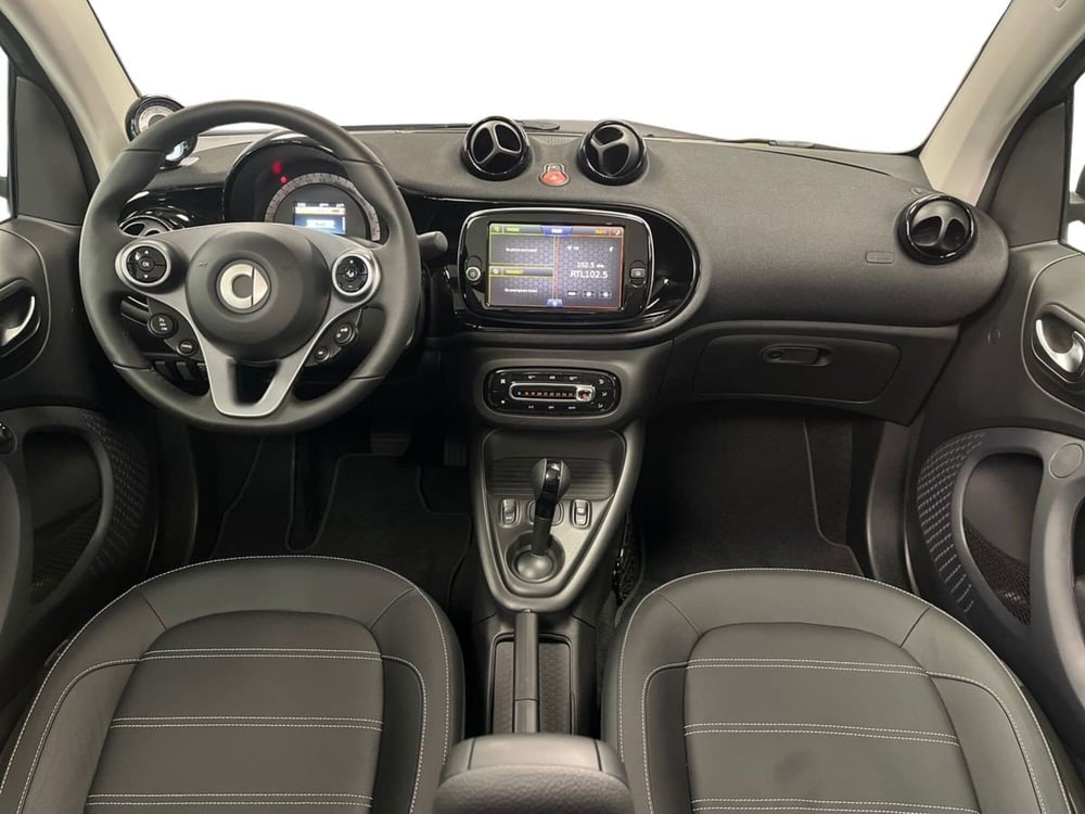 smart Fortwo Cabrio nuova a Milano (9)