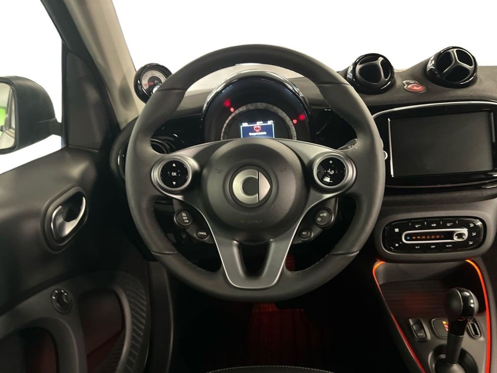 smart Fortwo nuova a Milano (11)