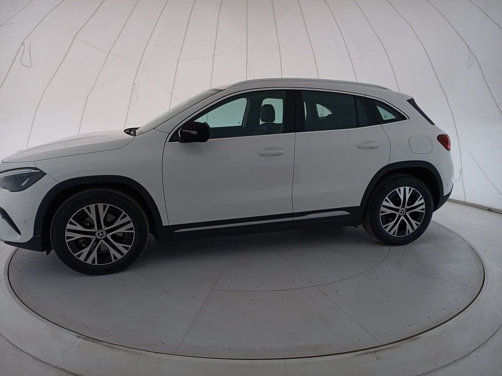 Mercedes-Benz GLA SUV usata a Bari (2)