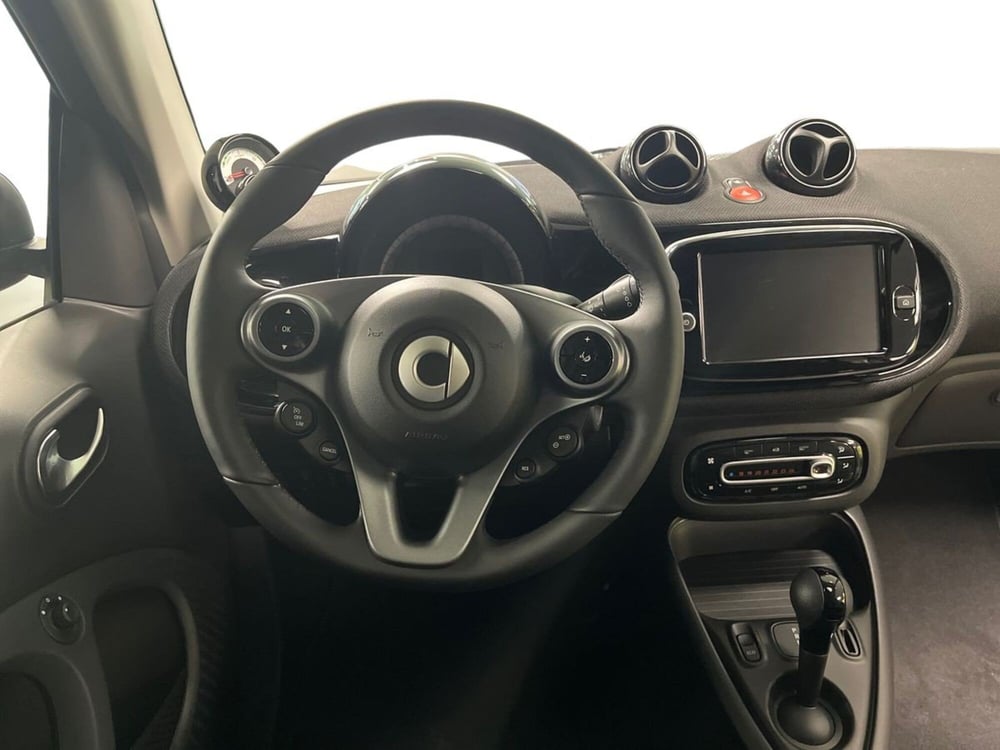 smart Fortwo nuova a Milano (11)