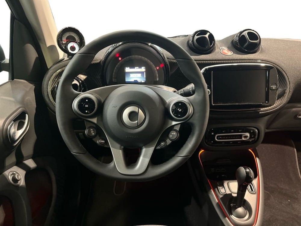 smart Fortwo nuova a Milano (11)