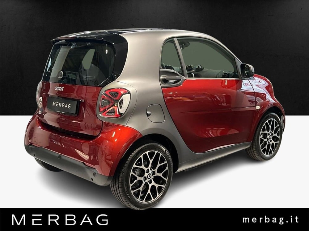 smart Fortwo nuova a Milano (2)