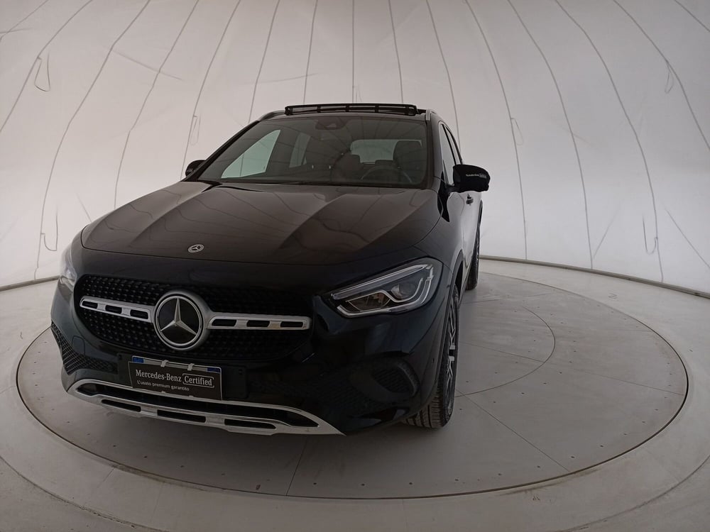 Mercedes-Benz GLA SUV usata a Bari