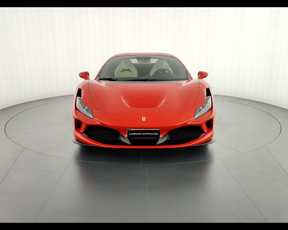 Ferrari F8 Coupé usata a Verona (2)