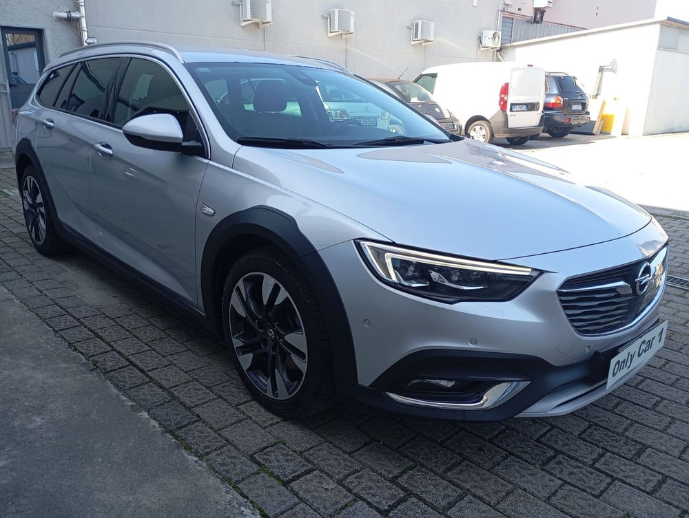 Opel Insignia Station Wagon usata a Ferrara (4)