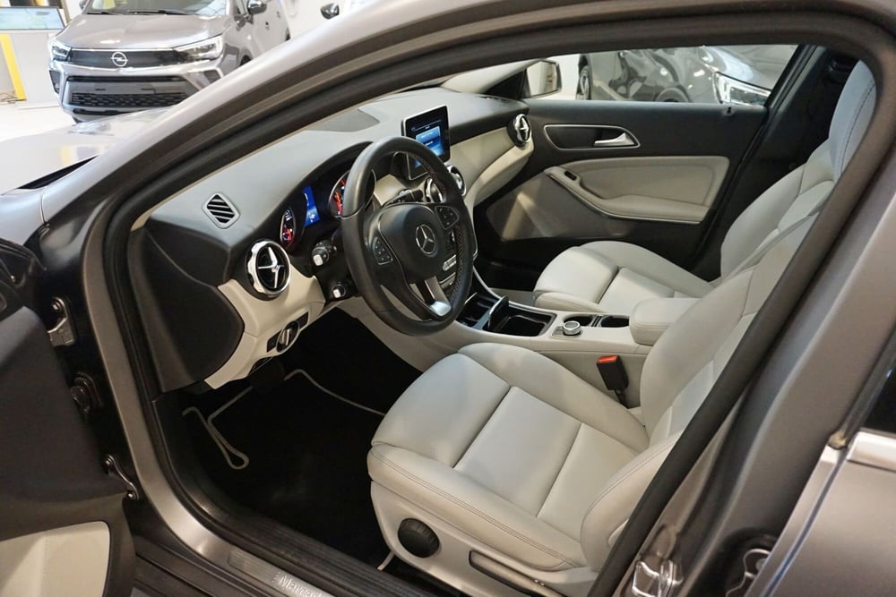 Mercedes-Benz GLA SUV usata a Chieti (6)