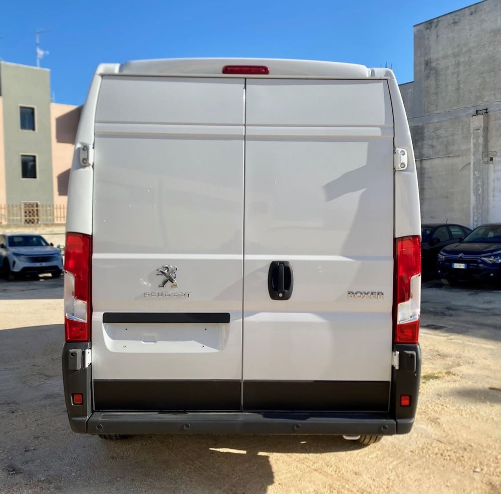 Peugeot Boxer Furgone nuova a Bari (7)