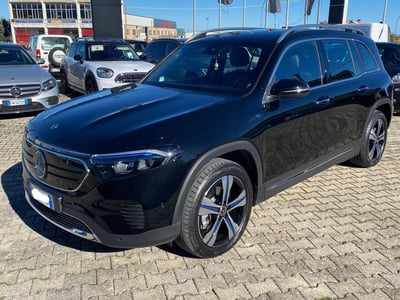 Mercedes-Benz EQB 300 4Matic Sport Plus del 2023 usata a Pescara