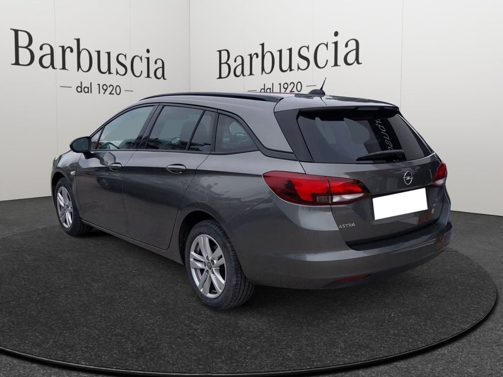 Opel Astra Station Wagon usata a Pescara (4)