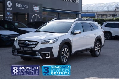 Subaru Outback 2.5i Lineartronic Premium  nuova a Pescara