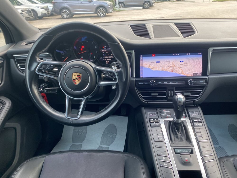 Porsche Macan usata a Pescara (12)