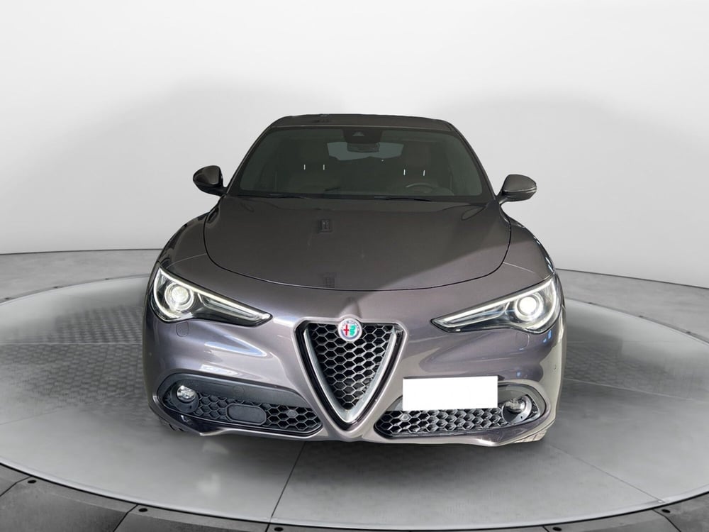 Alfa Romeo Stelvio usata a Pisa (4)