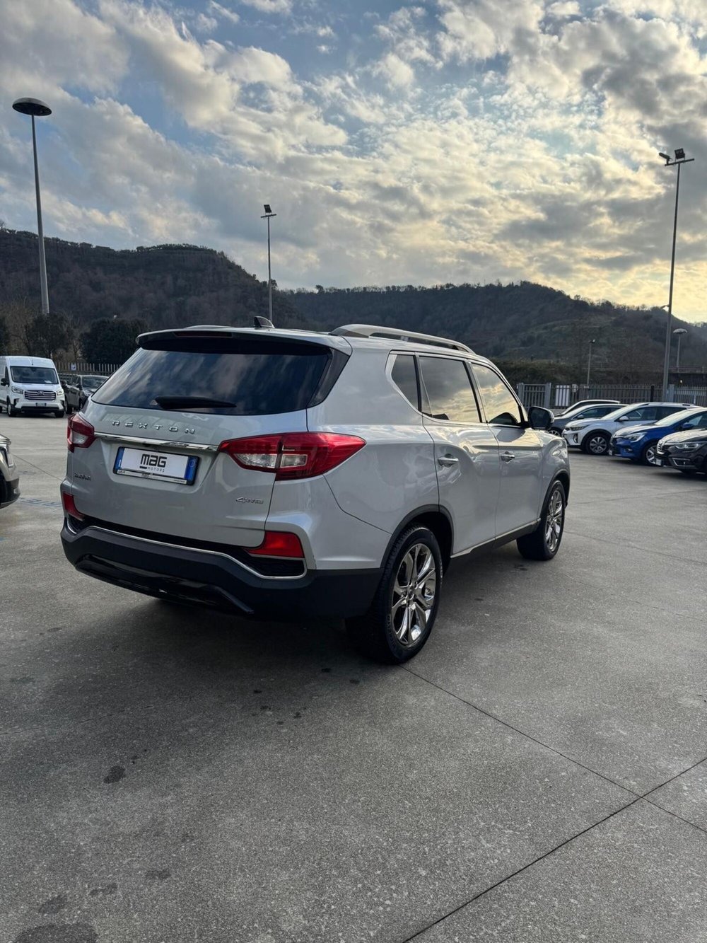 Ssangyong Rexton usata a Cosenza (6)