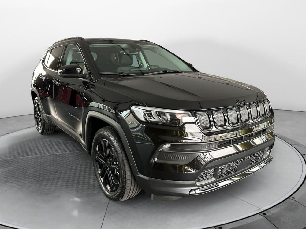 Jeep Compass nuova a Pisa