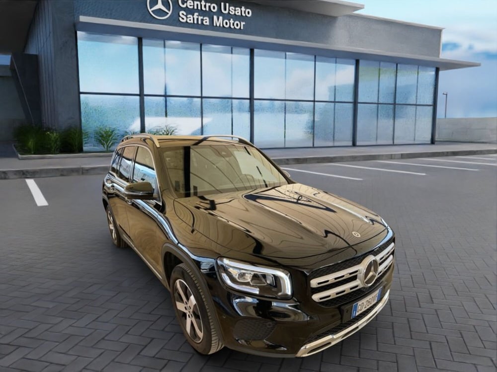 Mercedes-Benz GLB usata a Cosenza (9)