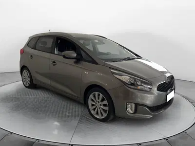 Kia Carens 1.7 CRDi 115 CV Class del 2016 usata a Ponsacco
