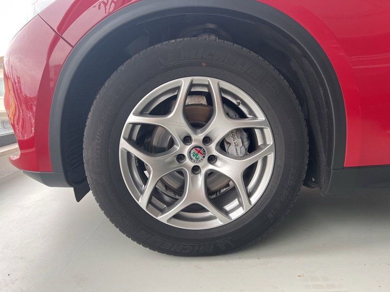 Alfa Romeo Stelvio usata a Pisa (3)