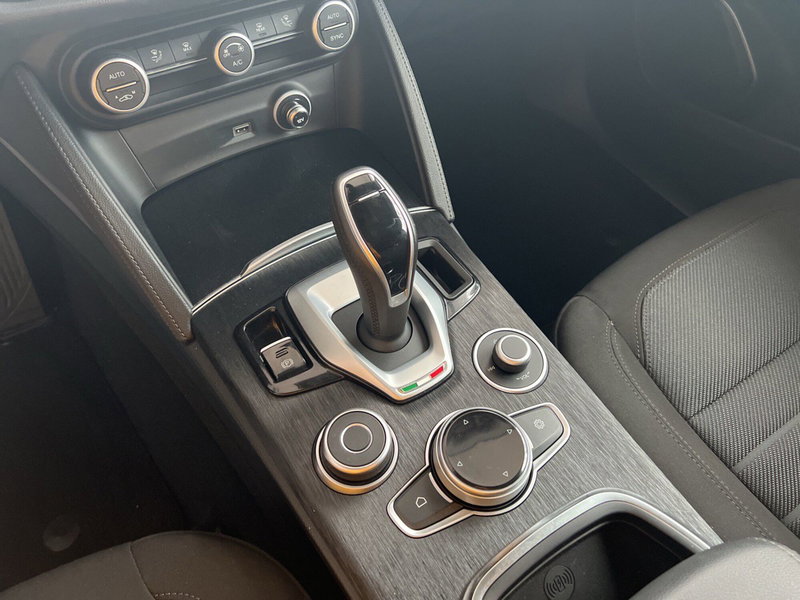 Alfa Romeo Stelvio usata a Pisa (9)